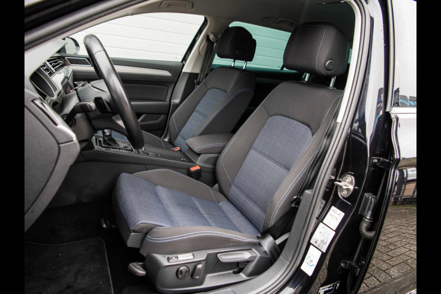Volkswagen Passat 1.4 TSI GTE Highline | Trekhaak | 360° Camera | ACC | Dealer Onderhouden