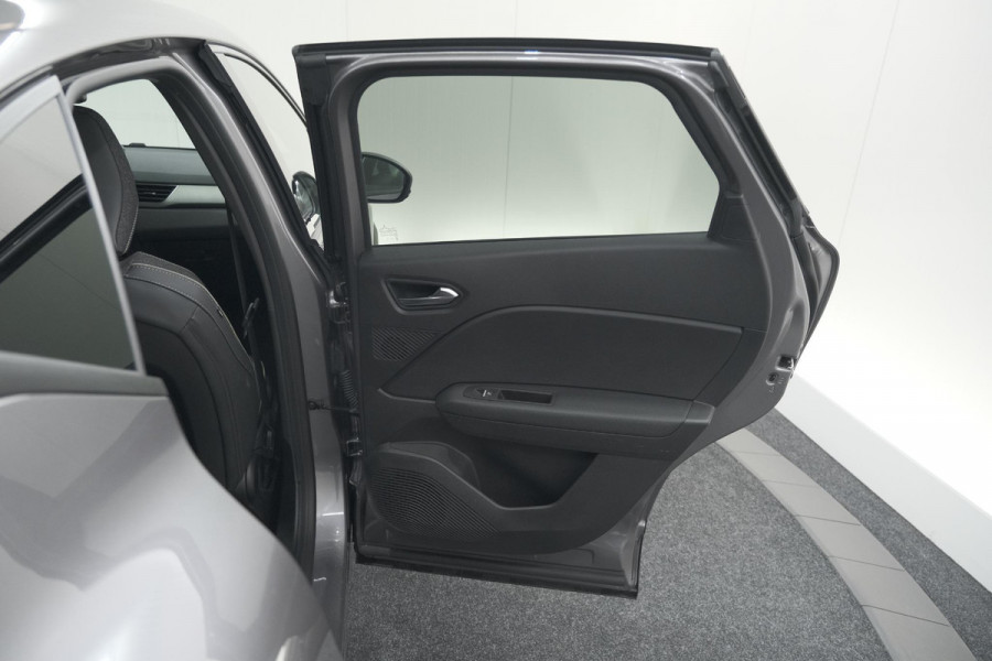 Renault Captur Mild Hybrid 160 EDC Techno | Pack Winter | Camera | Adaptieve Cruise Control | Apple Carplay