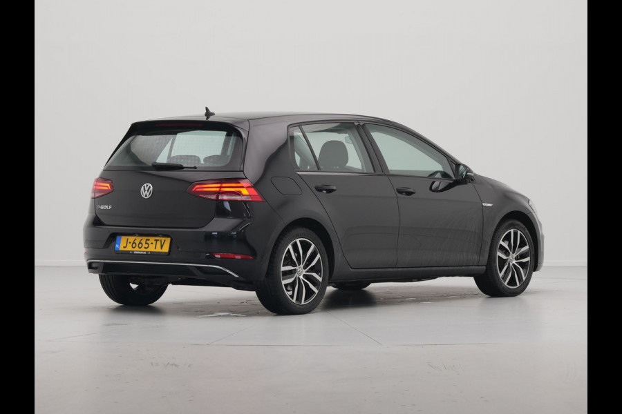 Volkswagen e-Golf E-DITION 136pk Navigatie Warmtepomp Stoelverwarming Acc Carplay 287 Volkswagen e-Golf E-DITION 136pk Navigatie Warmtepomp Stoelverwarming Acc Carplay 287