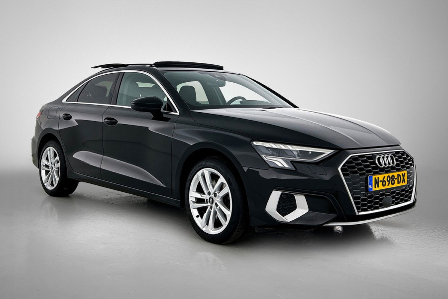 Audi A3 Limousine 30 TFSI Business edition (PANORAMADAK, ELEKT. WEGKLAPBARE TREKHAAK, SPORTSTOELEN, 1e EIGENAAR) Audi A3 Limousine 30 TFSI Business edition (PANORAMADAK, ELEKT. WEGKLAPBARE TREKHAAK, SPORTSTOELEN, 1e EIGENAAR)