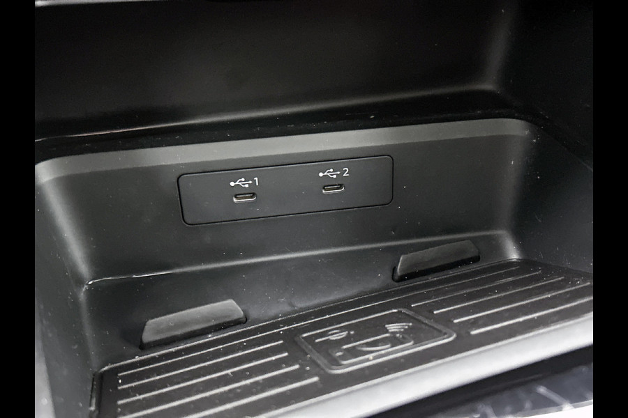 Audi A3 Limousine 30 TFSI Business edition (PANORAMADAK, ELEKT. WEGKLAPBARE TREKHAAK, SPORTSTOELEN, 1e EIGENAAR) Audi A3 Limousine 30 TFSI Business edition (PANORAMADAK, ELEKT. WEGKLAPBARE TREKHAAK, SPORTSTOELEN, 1e EIGENAAR)
