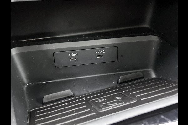 Audi A3 Limousine 30 TFSI Business edition (PANORAMADAK, ELEKT. WEGKLAPBARE TREKHAAK, SPORTSTOELEN, 1e EIGENAAR) Audi A3 Limousine 30 TFSI Business edition (PANORAMADAK, ELEKT. WEGKLAPBARE TREKHAAK, SPORTSTOELEN, 1e EIGENAAR)