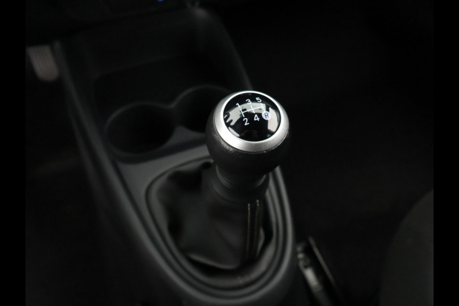 Toyota Aygo X 1.0 VVT-i PLAY SPECIAL EDITION GARANTIE 3-2034 AIRCO.CARPLAY NAVIGATIE.CAMERA ETC Toyota Aygo X 1.0 VVT-i PLAY SPECIAL EDITION GARANTIE 3-2034 AIRCO.CARPLAY NAVIGATIE.CAMERA ETC