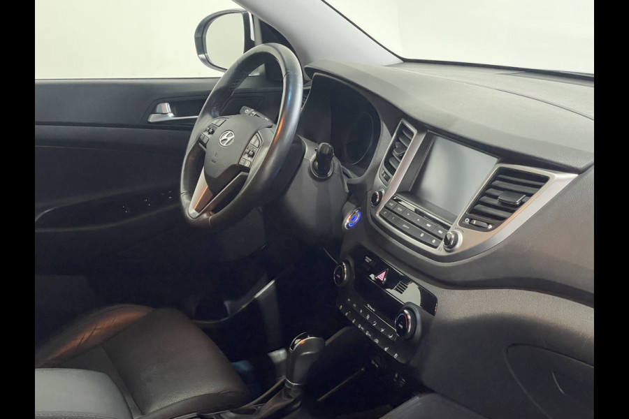 Hyundai Tucson 1.7 CRDi HP Premium Automaat / Camera / Navi / Leder / Trekhaak Hyundai Tucson 1.7 CRDi HP Premium Automaat / Camera / Navi / Leder / Trekhaak
