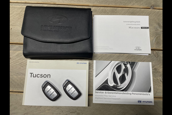 Hyundai Tucson 1.7 CRDi HP Premium Automaat / Camera / Navi / Leder / Trekhaak Hyundai Tucson 1.7 CRDi HP Premium Automaat / Camera / Navi / Leder / Trekhaak