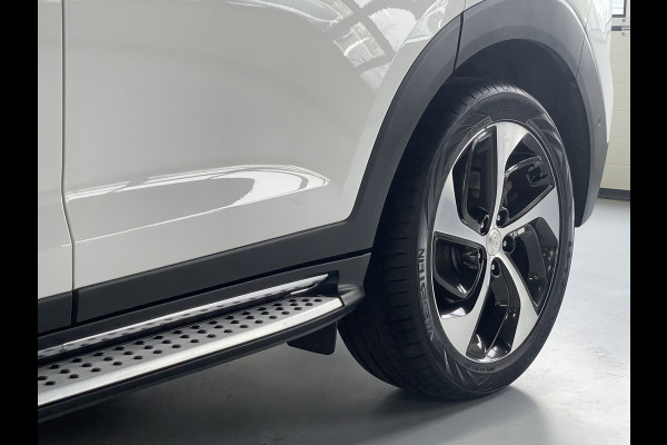 Hyundai Tucson 1.7 CRDi HP Premium Automaat / Camera / Navi / Leder / Trekhaak Hyundai Tucson 1.7 CRDi HP Premium Automaat / Camera / Navi / Leder / Trekhaak