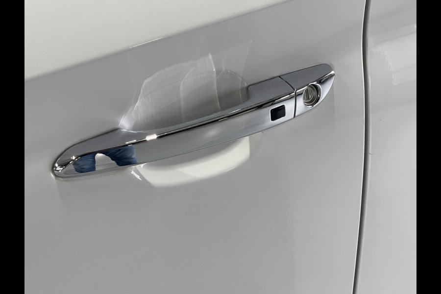 Hyundai Tucson 1.7 CRDi HP Premium Automaat / Camera / Navi / Leder / Trekhaak Hyundai Tucson 1.7 CRDi HP Premium Automaat / Camera / Navi / Leder / Trekhaak