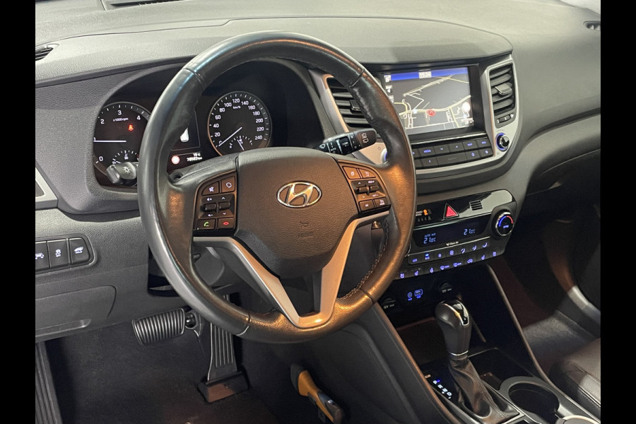 Hyundai Tucson 1.7 CRDi HP Premium Automaat / Camera / Navi / Leder / Trekhaak Hyundai Tucson 1.7 CRDi HP Premium Automaat / Camera / Navi / Leder / Trekhaak