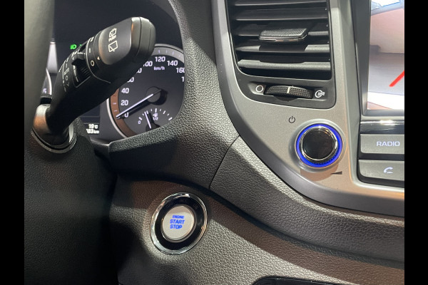 Hyundai Tucson 1.7 CRDi HP Premium Automaat / Camera / Navi / Leder / Trekhaak Hyundai Tucson 1.7 CRDi HP Premium Automaat / Camera / Navi / Leder / Trekhaak