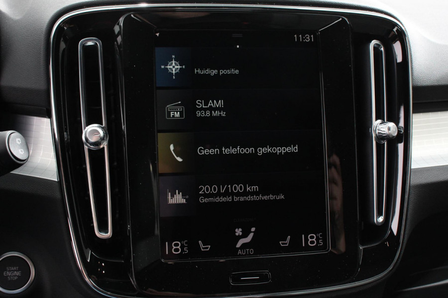 Volvo XC40 1.5 T5 Plug-in hybrid Plus Dark Navigatie Climate Control Adaptive Cruise Control  18"LMV Parkeer sensoren Dab Led Volvo XC40 1.5 T5 Plug-in hybrid Plus Dark Navigatie Climate Control Adaptive Cruise Control  18"LMV Parkeer sensoren Dab Led