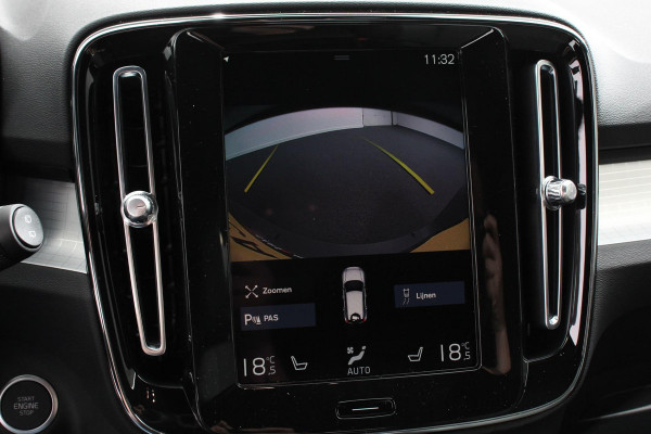 Volvo XC40 1.5 T5 Plug-in hybrid Plus Dark Navigatie Climate Control Adaptive Cruise Control  18"LMV Parkeer sensoren Dab Led Volvo XC40 1.5 T5 Plug-in hybrid Plus Dark Navigatie Climate Control Adaptive Cruise Control  18"LMV Parkeer sensoren Dab Led