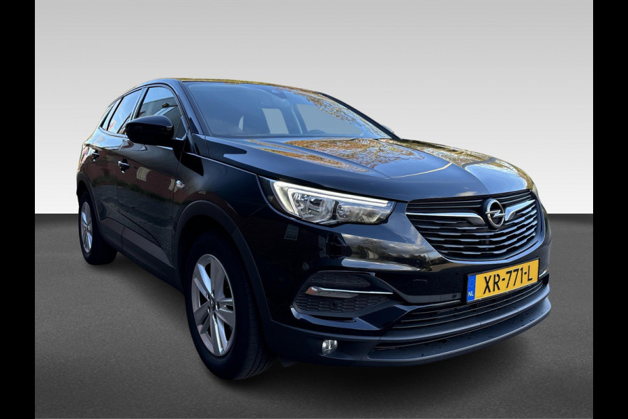 Opel Grandland X 1.2 Turbo Online Edition Opel Grandland X 1.2 Turbo Online Edition