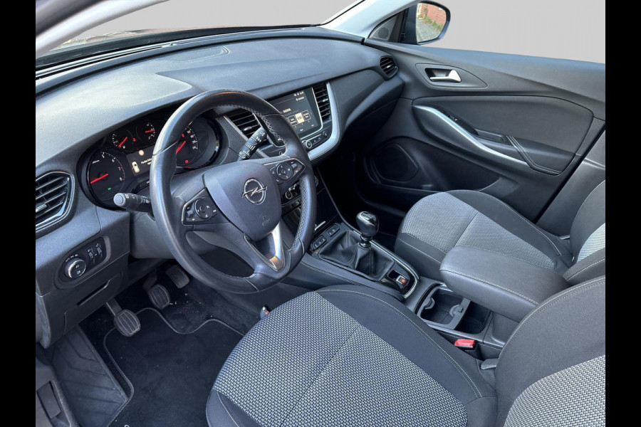 Opel Grandland X 1.2 Turbo Online Edition Opel Grandland X 1.2 Turbo Online Edition
