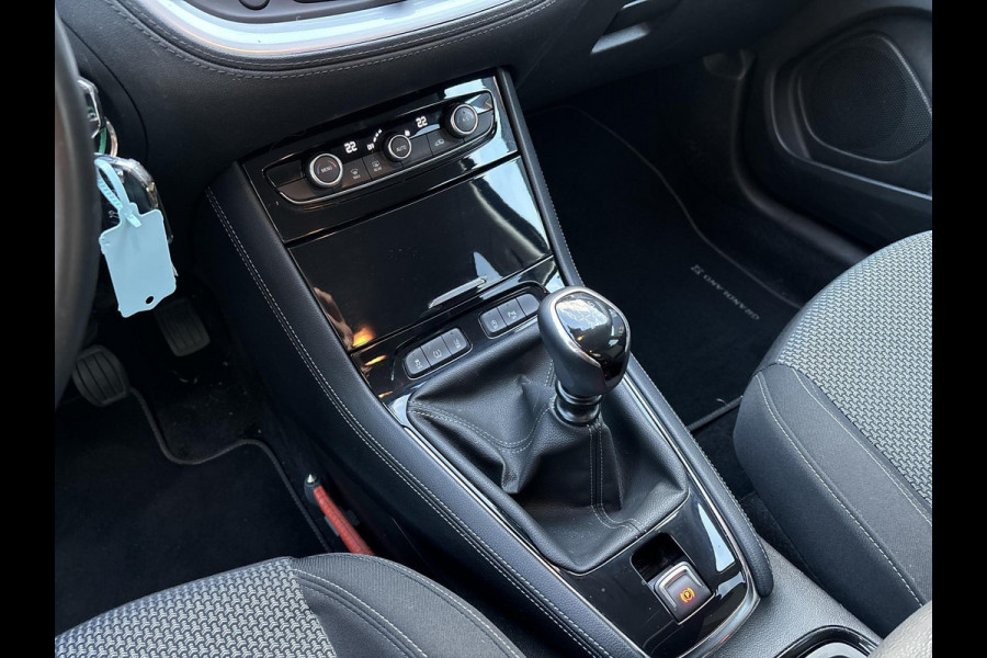 Opel Grandland X 1.2 Turbo Online Edition Opel Grandland X 1.2 Turbo Online Edition