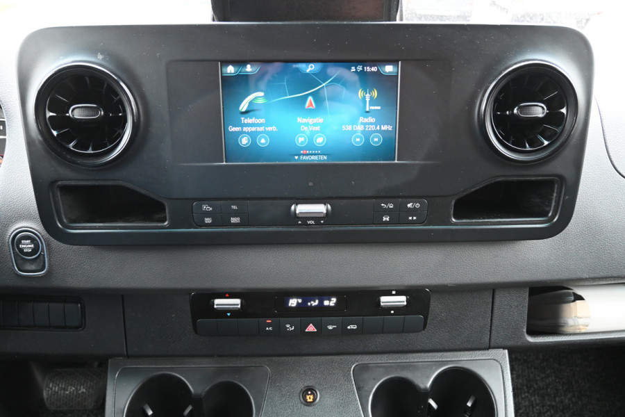 Mercedes-Benz Sprinter 519 CDI 3.0 V6 L3 Bakwagen met laadklep 3500 KG trekhaak, Dhollandia klep, Camera, Zijdeur Mercedes-Benz Sprinter 519 CDI 3.0 V6 L3 Bakwagen met laadklep 3500 KG trekhaak, Dhollandia klep, Camera, Zijdeur