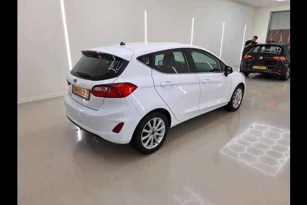 Ford Fiesta 1.0 EcoBoost Titanium CLIMAAT CONTROL LM VELGEN CARPLAY Ford Fiesta 1.0 EcoBoost Titanium CLIMAAT CONTROL LM VELGEN CARPLAY
