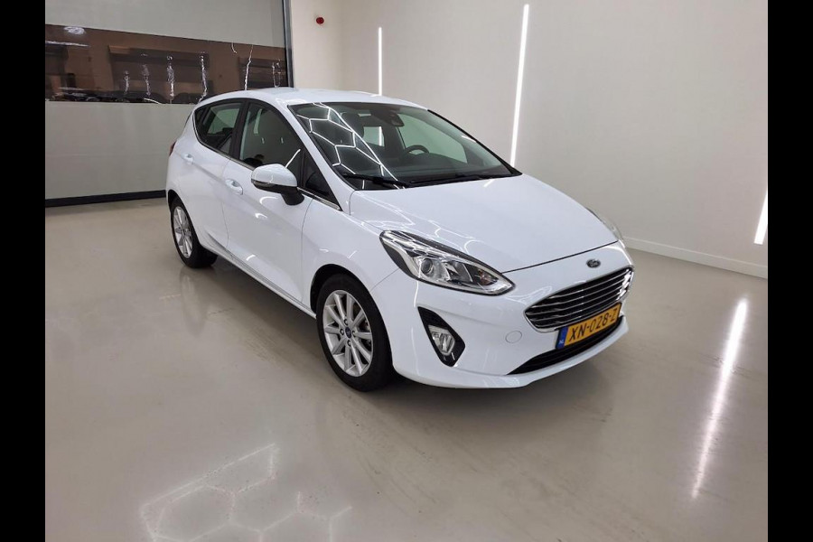 Ford Fiesta 1.0 EcoBoost Titanium CLIMAAT CONTROL LM VELGEN CARPLAY Ford Fiesta 1.0 EcoBoost Titanium CLIMAAT CONTROL LM VELGEN CARPLAY