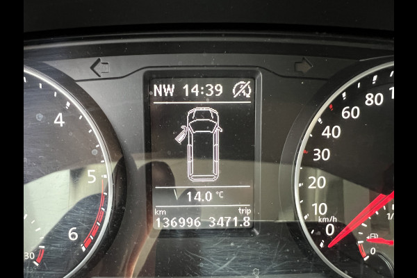 Volkswagen Transporter 2.0 TDI L2H1 Imperiaal/Navi/Trekhaak Volkswagen Transporter 2.0 TDI L2H1 Imperiaal/Navi/Trekhaak
