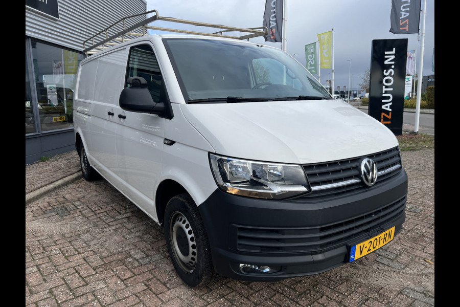 Volkswagen Transporter 2.0 TDI L2H1 Imperiaal/Navi/Trekhaak Volkswagen Transporter 2.0 TDI L2H1 Imperiaal/Navi/Trekhaak