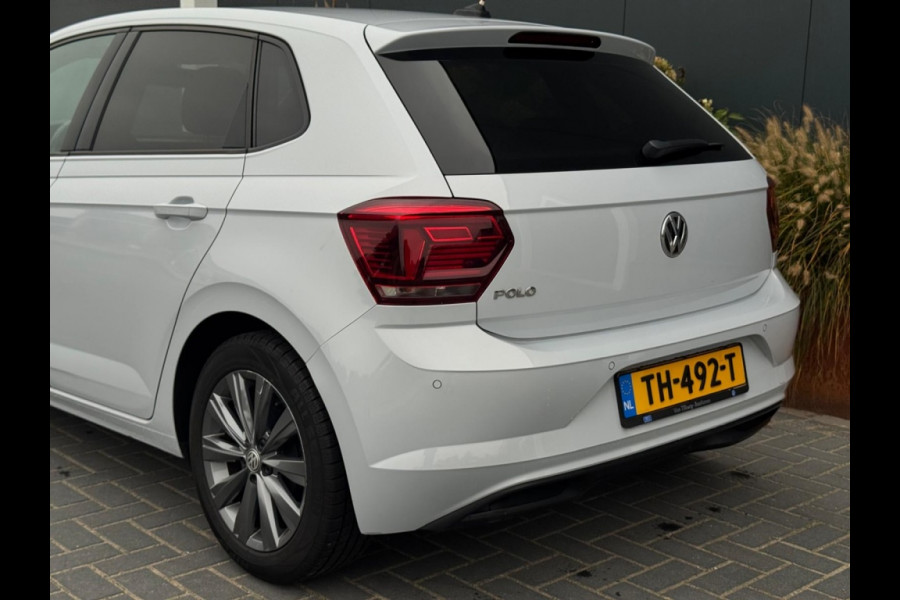 Volkswagen Polo 1.0 TSI Highline NAVI APPLE CARPLAY SPORTVELGEN PDC LEDER Volkswagen Polo 1.0 TSI Highline NAVI APPLE CARPLAY SPORTVELGEN PDC LEDER