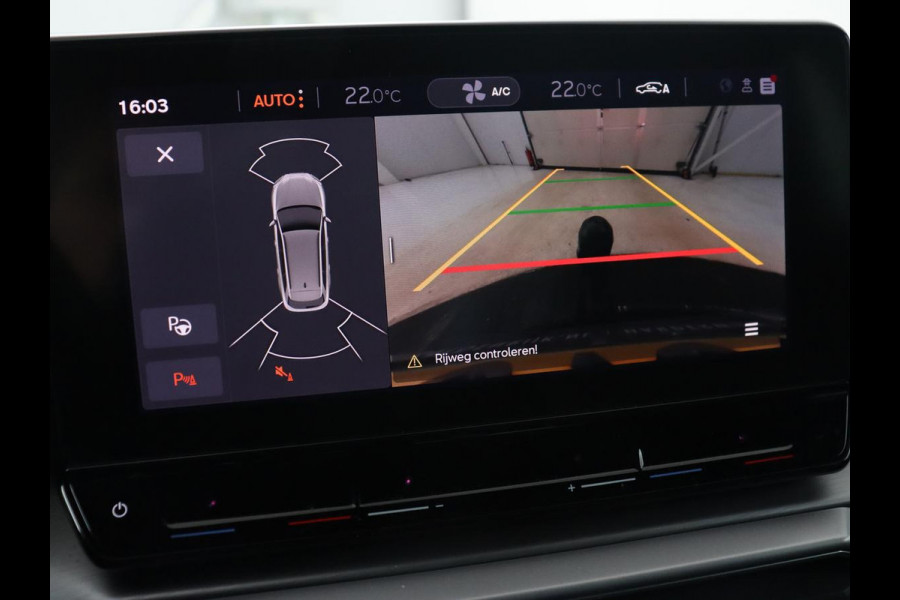 Seat Leon 1.5 TSI FR Business Intense | Trekhaak | Carplay | Adaptive cruise | Navigatie | Sportstoelen | Camera | Dodehoek detectie | Parkeerhulp | DAB | Full LED Seat Leon 1.5 TSI FR Business Intense | Trekhaak | Carplay | Adaptive cruise | Navigatie | Sportstoelen | Camera | Dodehoek detectie | Parkeerhulp | DAB | Full LED