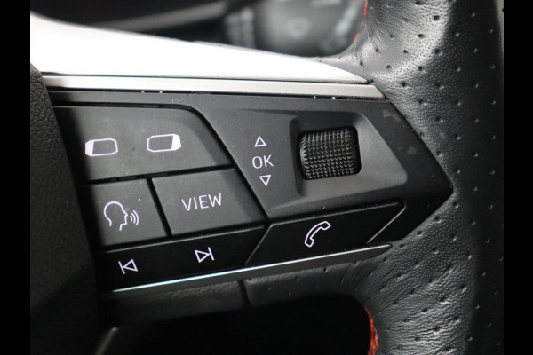 Seat Leon 1.5 TSI FR Business Intense | Trekhaak | Carplay | Adaptive cruise | Navigatie | Sportstoelen | Camera | Dodehoek detectie | Parkeerhulp | DAB | Full LED Seat Leon 1.5 TSI FR Business Intense | Trekhaak | Carplay | Adaptive cruise | Navigatie | Sportstoelen | Camera | Dodehoek detectie | Parkeerhulp | DAB | Full LED