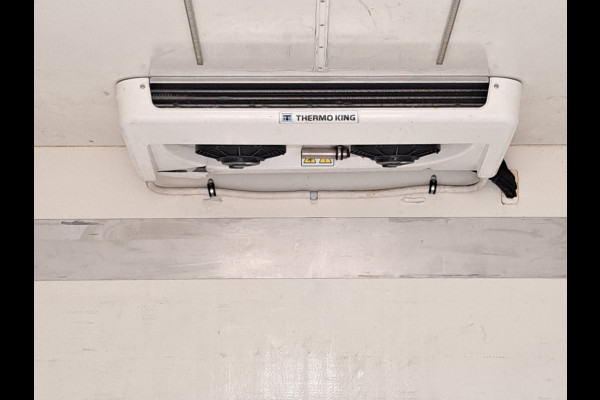 Mercedes-Benz Sprinter 314 CDI AUTM. EURO 6 KOELWAGEN / VRIESWAGEN THERMO KING Airco Achteruitrijcamera Verwarmdevoorstoel