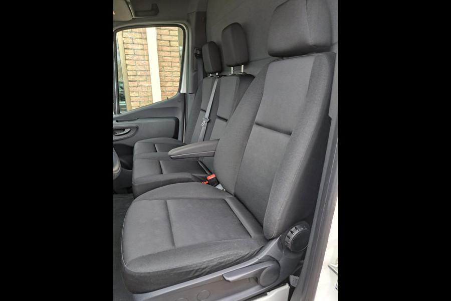Mercedes-Benz Sprinter 314 CDI AUTM. EURO 6 KOELWAGEN / VRIESWAGEN THERMO KING Airco Achteruitrijcamera Verwarmdevoorstoel