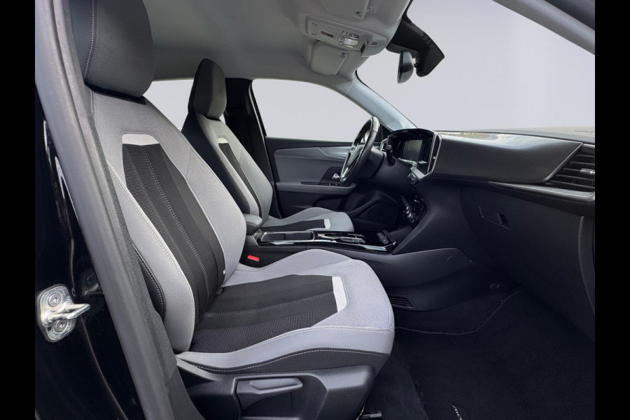Opel Mokka-e Business Elegance sport 50-kWh warmtepomp, 1e eigenaar, camera, stoel- stuurverwarming, nl auto met nap Opel Mokka-e Business Elegance sport 50-kWh warmtepomp, 1e eigenaar, camera, stoel- stuurverwarming, nl auto met nap