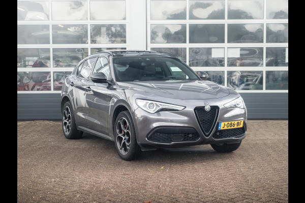 Alfa Romeo Stelvio 2.0 Turbo Aut. AWD B-Tech | Navi | Xenon | Camera | Veloce Int. | Schuif/Kanteldak | 20" | Apple Carplay | Keyless | Dashboard Leder