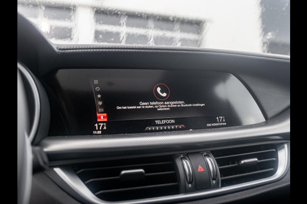 Alfa Romeo Stelvio 2.0 Turbo Aut. AWD B-Tech | Navi | Xenon | Camera | Veloce Int. | Schuif/Kanteldak | 20" | Apple Carplay | Keyless | Dashboard Leder