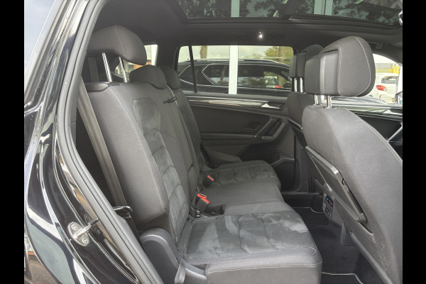 Volkswagen Tiguan Allspace 1.5 TSI Highline Business R 7persoons | R Line | Automaat | Pano Volkswagen Tiguan Allspace 1.5 TSI Highline Business R 7persoons | R Line | Automaat | Pano