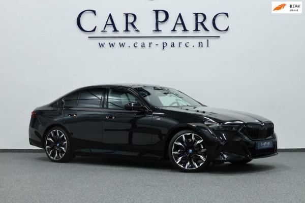 BMW 5 Serie 530e Individual M-Sport BTW/LASER/VIRTUAL/SFEER/PANO/LEER+S.VERWARMING+MEMORY/LMV/360/ACC/ECC/FABRIEKSGARANTIE!