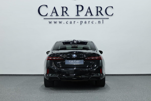 BMW 5 Serie 530e Individual M-Sport BTW/LASER/VIRTUAL/SFEER/PANO/LEER+S.VERWARMING+MEMORY/LMV/360/ACC/ECC/FABRIEKSGARANTIE!