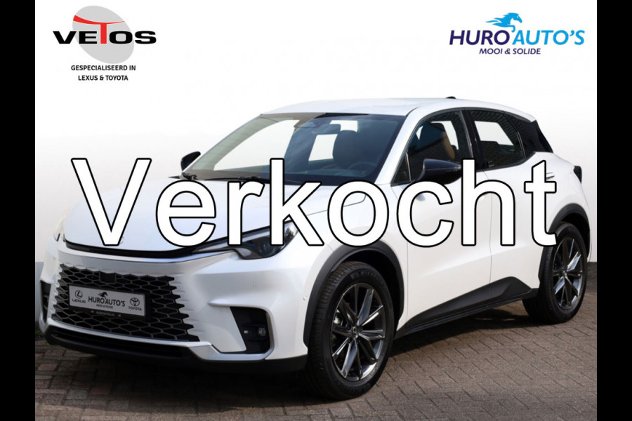 Lexus LBX Relax 2WD | Advanced Pack | Mark Levinson | 360 Camera Lexus LBX Relax 2WD | Advanced Pack | Mark Levinson | 360 Camera