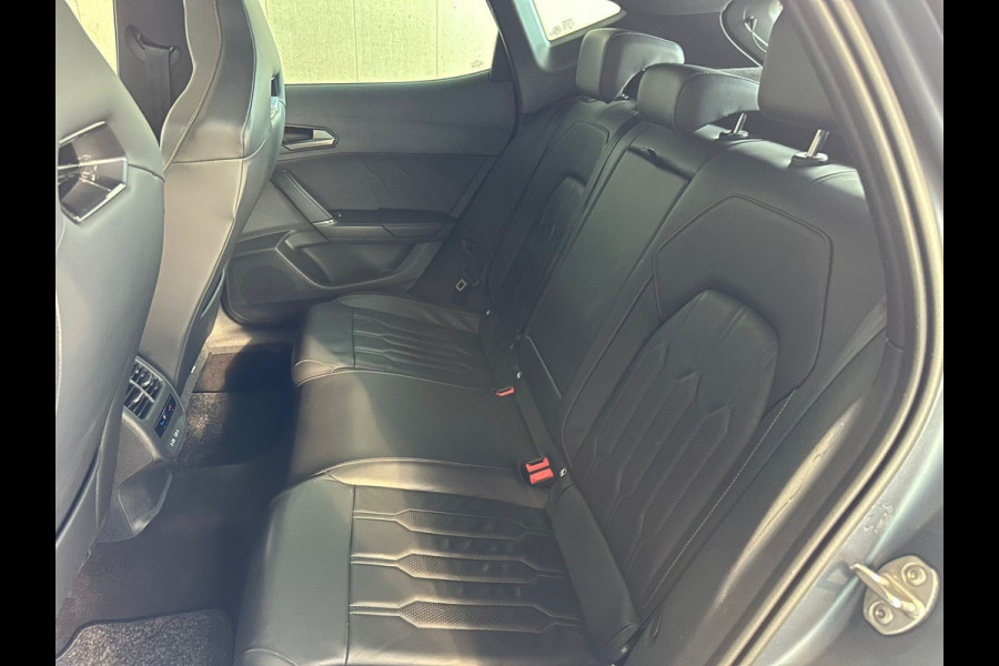 CUPRA Formentor 1.4 e-Hybrid VZ Performance | Leder | Pano | Matt | LED | (occasion) CUPRA Formentor 1.4 e-Hybrid VZ Performance | Leder | Pano | Matt | LED | (occasion)