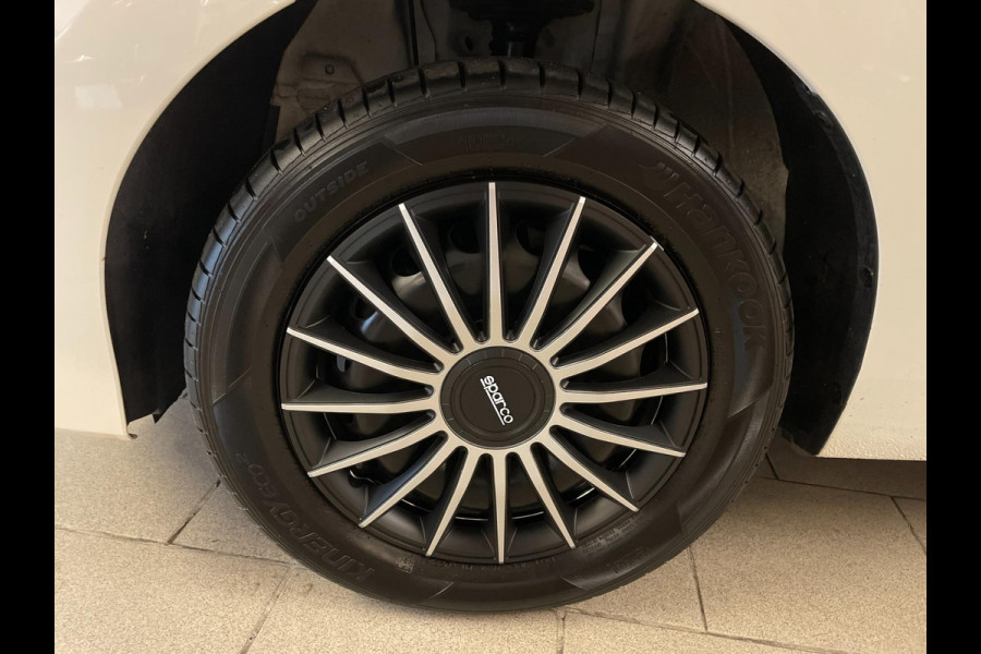 Toyota Aygo 1.0 VVT-i x-fun AIRCO LIMITER ELEK RAMEN CENT VERG SPARCO 5DRS NIEUWSTAAT Toyota Aygo 1.0 VVT-i x-fun AIRCO LIMITER ELEK RAMEN CENT VERG SPARCO 5DRS NIEUWSTAAT