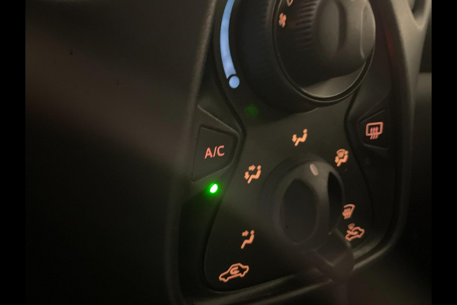 Toyota Aygo 1.0 VVT-i x-fun AIRCO LIMITER ELEK RAMEN CENT VERG SPARCO 5DRS NIEUWSTAAT Toyota Aygo 1.0 VVT-i x-fun AIRCO LIMITER ELEK RAMEN CENT VERG SPARCO 5DRS NIEUWSTAAT