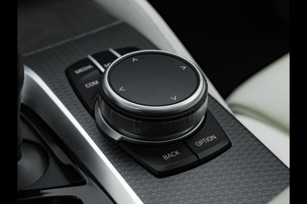 BMW 6 Serie Gran Turismo 640i xDrive M-Sport - Pano - Adaptive Air - Trekhaak - Stoelventilatie BMW 6 Serie Gran Turismo 640i xDrive M-Sport - Pano - Adaptive Air - Trekhaak - Stoelventilatie