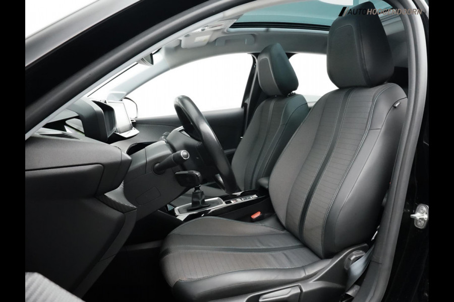 Peugeot 208 1.2 PureTech Allure (APPLE CARPLAY,LED VERLICHTING,PANORAMA,STOELVERWARMING,CAMERA,LM-VELGEN,TOPCONDITIE) Peugeot 208 1.2 PureTech Allure (APPLE CARPLAY,LED VERLICHTING,PANORAMA,STOELVERWARMING,CAMERA,LM-VELGEN,TOPCONDITIE)