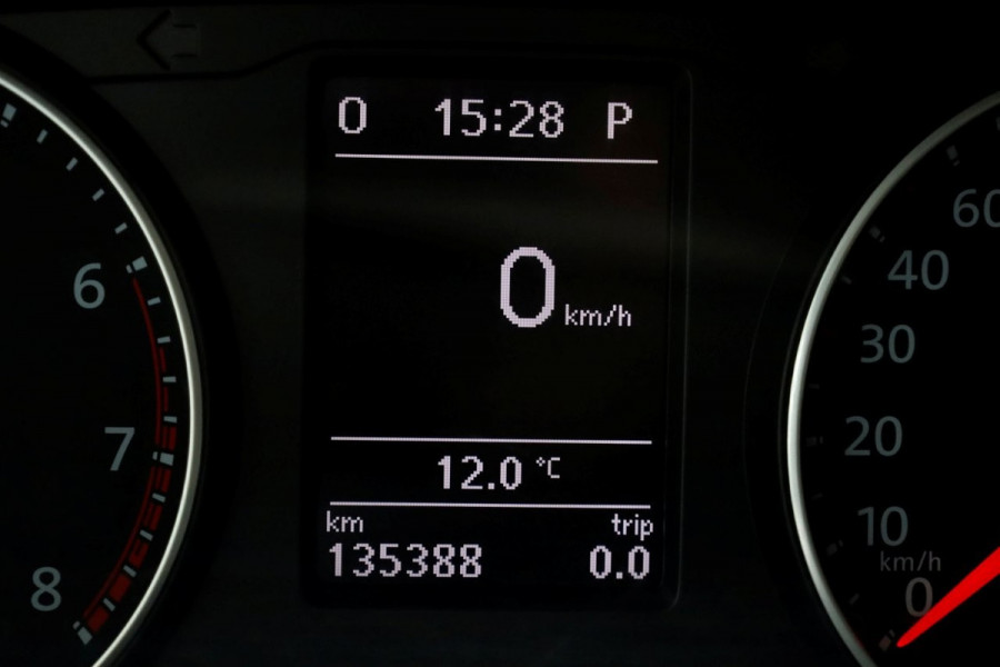 Volkswagen Transporter T6 2.0 TSI Benzine 4Motion 4x4 DSG-Automaat Lang D.C. Achterklep BPM-Vrij 07-2019 Volkswagen Transporter T6 2.0 TSI Benzine 4Motion 4x4 DSG-Automaat Lang D.C. Achterklep BPM-Vrij 07-2019