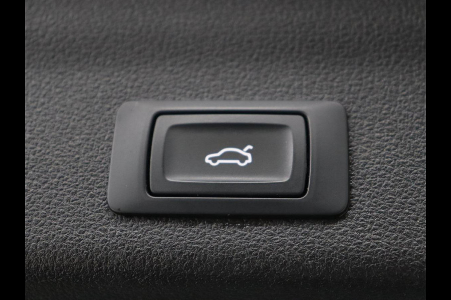 Audi A6 55 TFSI e quattro Competition | Panoramadak | Trekhaak | Leder | Stoelverwarming | Memory | Adaptive cruise | Carplay | Sfeerverlichting | Navigatie | Virtual Cockpit | Matrix LED | PHEV | Plug In Audi A6 55 TFSI e quattro Competition | Panoramadak | Trekhaak | Leder | Stoelverwarming | Memory | Adaptive cruise | Carplay | Sfeerverlichting | Navigatie | Virtual Cockpit | Matrix LED | PHEV | Plug In