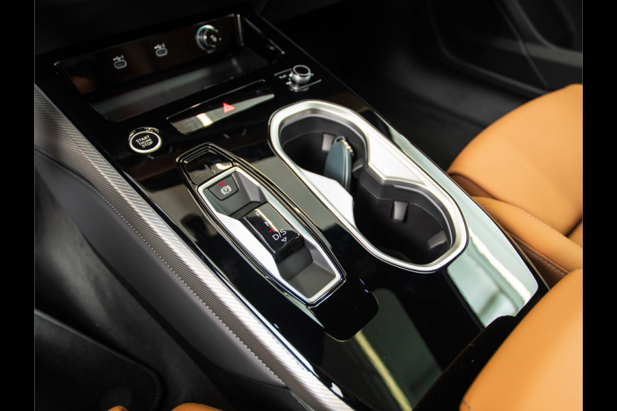 Audi A6 Avant 2.0 e-hybrid quattro 21"-B&O-OLED-TECH PRO Audi A6 Avant 2.0 e-hybrid quattro 21"-B&O-OLED-TECH PRO