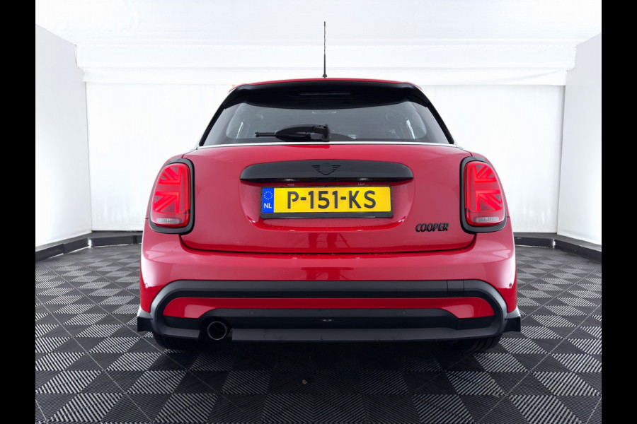 MINI Mini 1.5 Cooper Business Edition (INCL-BTW) *LEATHER-FABRIC | FULL-LED | DIGI-COCKPIT | SPORT-SEATS | AMBIENT-LIGHT | NAVI-FULLMAP | DAB+ | AIRCO | CRUISE | PDC | 16''ALU*