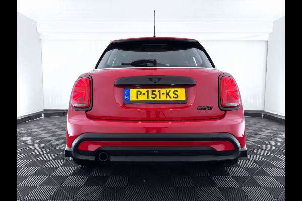 MINI Mini 1.5 Cooper Business Edition (INCL-BTW) *LEATHER-FABRIC | FULL-LED | DIGI-COCKPIT | SPORT-SEATS | AMBIENT-LIGHT | NAVI-FULLMAP | DAB+ | AIRCO | CRUISE | PDC | 16''ALU*