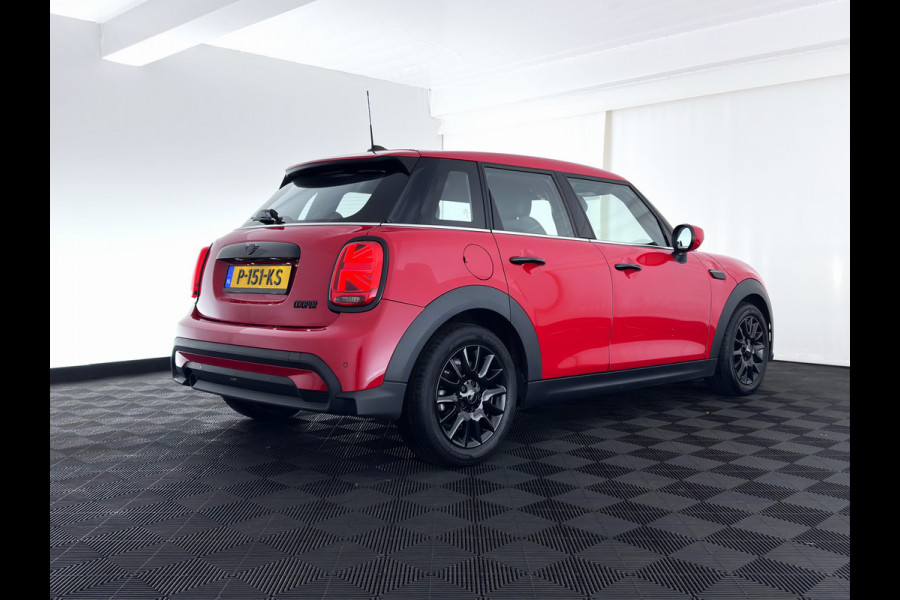 MINI Mini 1.5 Cooper Business Edition (INCL-BTW) *LEATHER-FABRIC | FULL-LED | DIGI-COCKPIT | SPORT-SEATS | AMBIENT-LIGHT | NAVI-FULLMAP | DAB+ | AIRCO | CRUISE | PDC | 16''ALU*