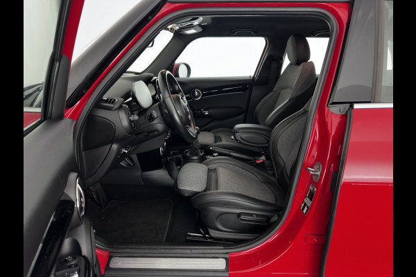 MINI Mini 1.5 Cooper Business Edition (INCL-BTW) *LEATHER-FABRIC | FULL-LED | DIGI-COCKPIT | SPORT-SEATS | AMBIENT-LIGHT | NAVI-FULLMAP | DAB+ | AIRCO | CRUISE | PDC | 16''ALU*