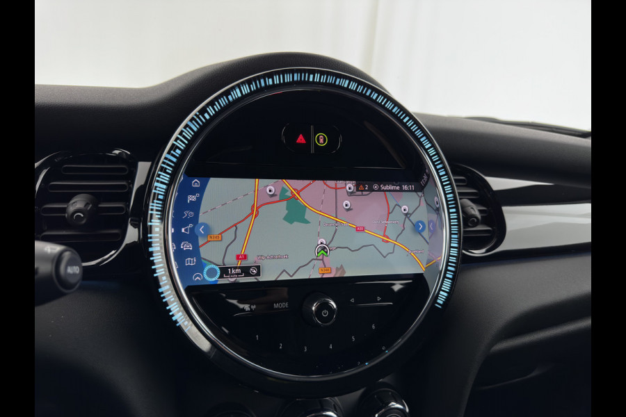 MINI Mini 1.5 Cooper Business Edition (INCL-BTW) *LEATHER-FABRIC | FULL-LED | DIGI-COCKPIT | SPORT-SEATS | AMBIENT-LIGHT | NAVI-FULLMAP | DAB+ | AIRCO | CRUISE | PDC | 16''ALU*