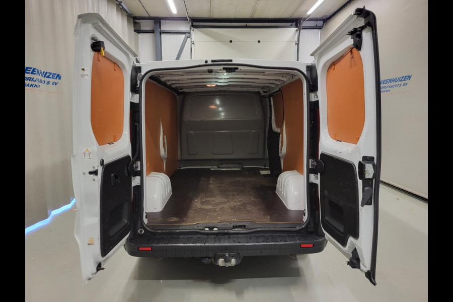 Renault Trafic 2.0dCi 120pk L2/H1 Trekhaak Euro 6! Renault Trafic 2.0dCi 120pk L2/H1 Trekhaak Euro 6!