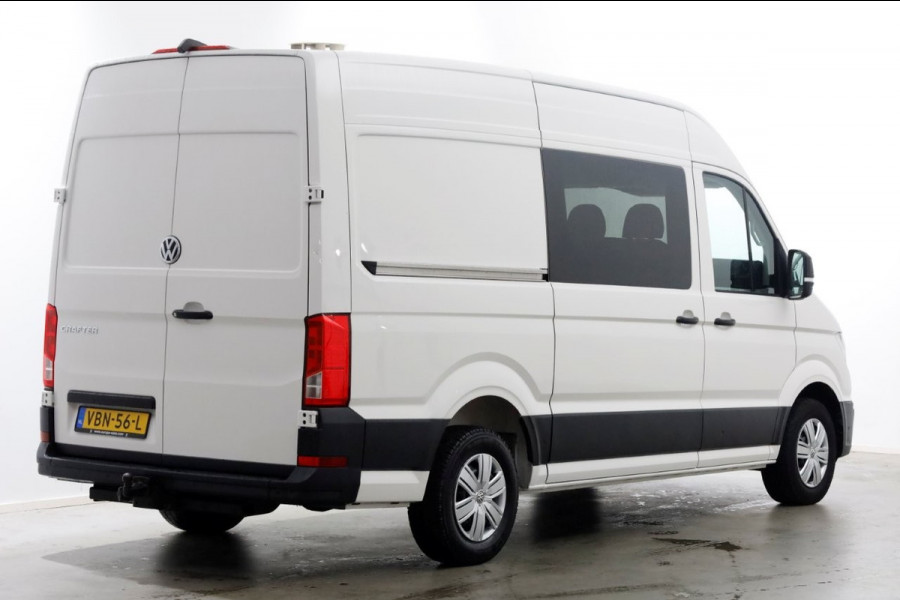 Volkswagen Crafter 35 2.0 TDI 177pk RWD L3H3 (L2H2) D.C. LED/ACC/Navi/Camera Trekhaak 3500kg 08-2019 Volkswagen Crafter 35 2.0 TDI 177pk RWD L3H3 (L2H2) D.C. LED/ACC/Navi/Camera Trekhaak 3500kg 08-2019
